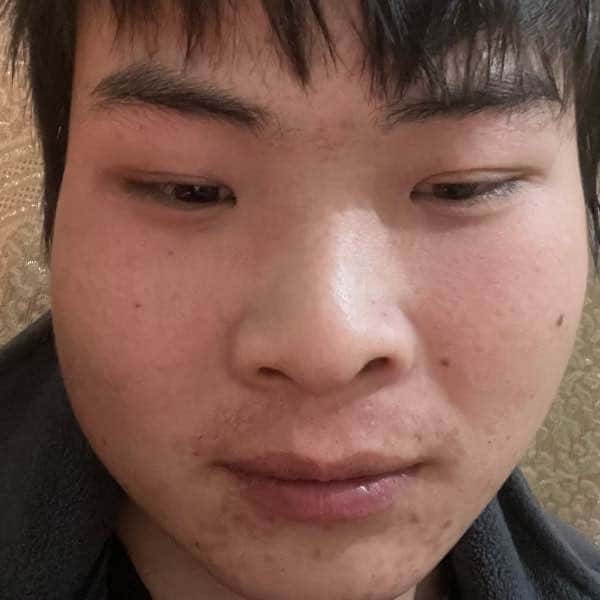 湖南残疾人帅哥真诚相亲找对象，襄阳征婚相亲网