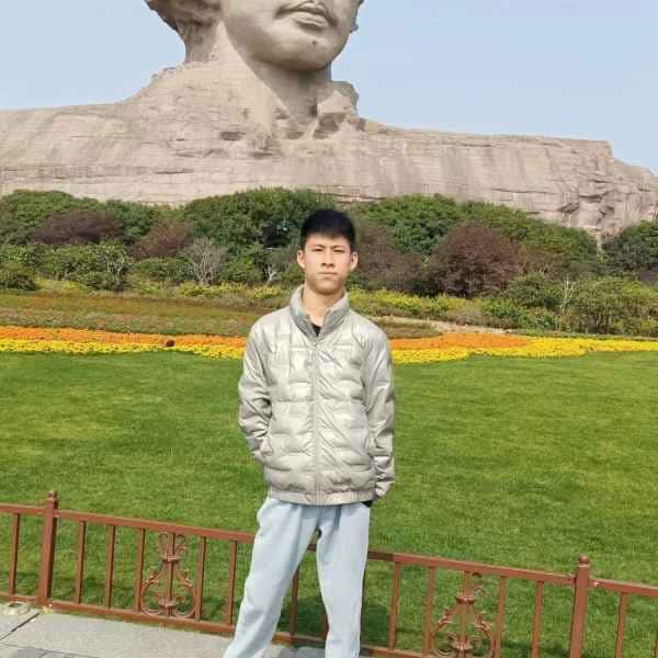 浙江22岁单身帅哥真诚找对象-襄阳征婚相亲网