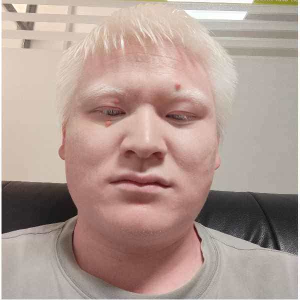 30岁岁安徽单身帅哥 - 襄阳吉缘网