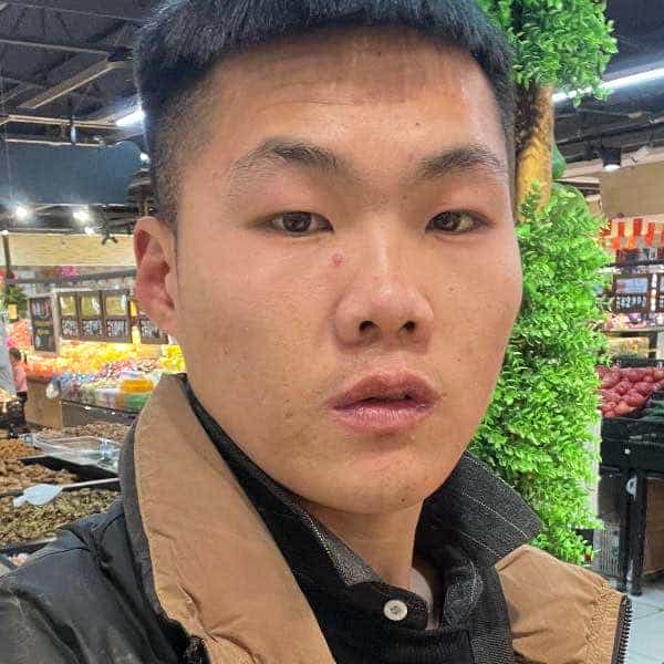 28岁岁河南单身帅哥 - 襄阳吉缘网