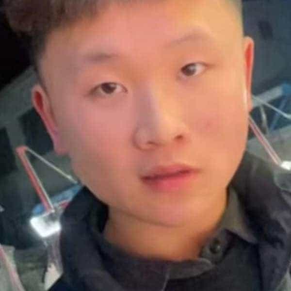 22岁岁河南单身帅哥 - 襄阳吉缘网