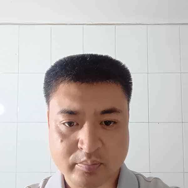 42岁岁山东单身帅哥 - 襄阳吉缘网