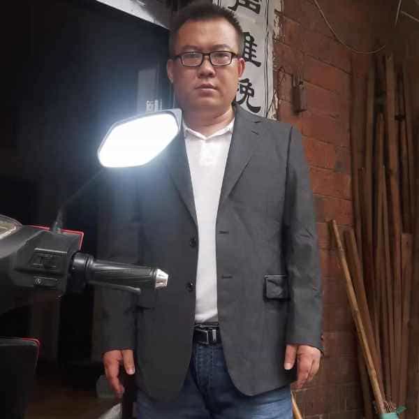 40岁岁江西单身帅哥 - 襄阳吉缘网