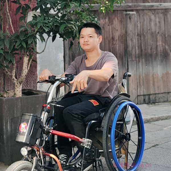 33岁岁湖北单身帅哥 - 襄阳吉缘网